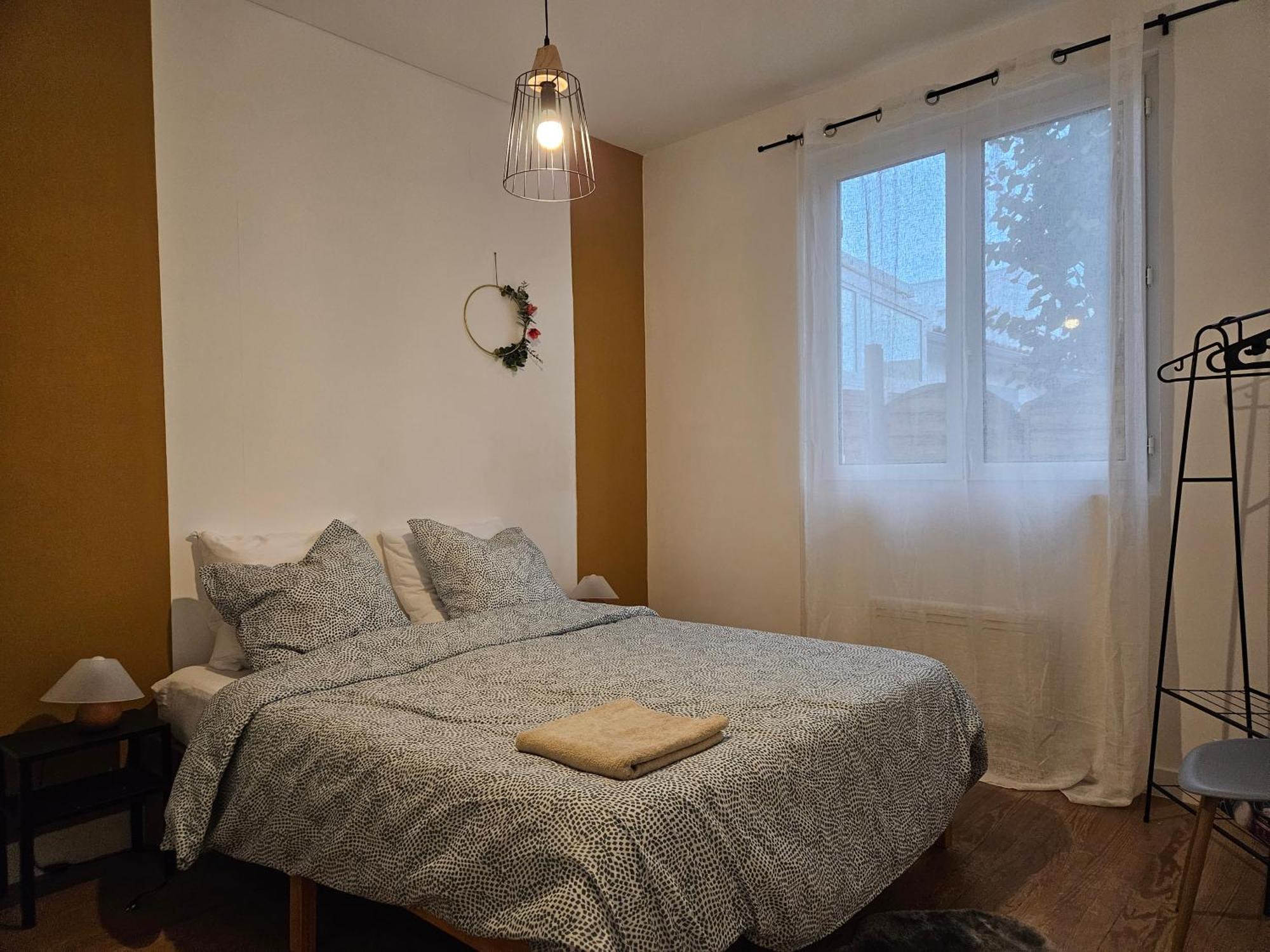 Maison A Centre Ville Et 5 Min A Pied Plage Royan Ngoại thất bức ảnh